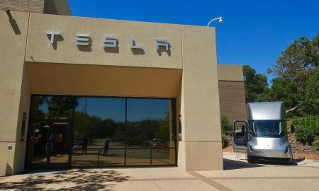 tesla-semi-ca-deer-creek-hq